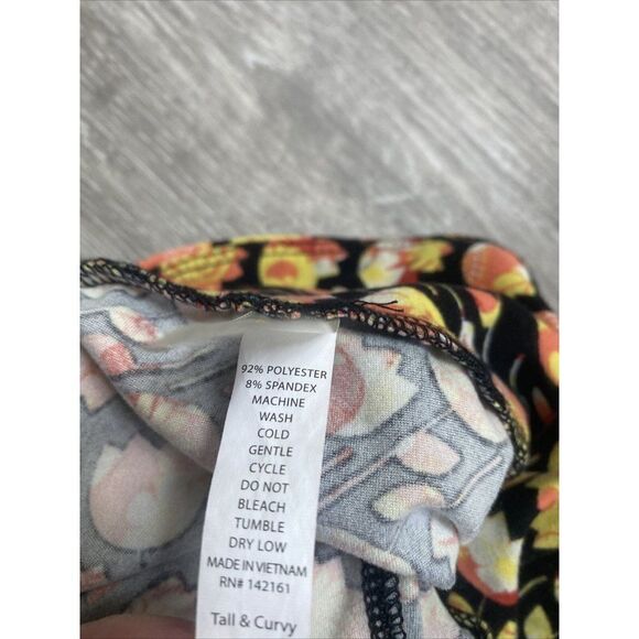 Lularoe Women’s TC Leggings Spring Flowers Tulips - Picture 4 of 4